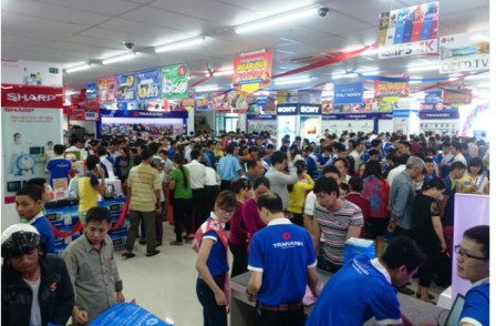 Điện máy "tỉnh lẻ" cạnh tranh khốc liệt ảnh 1